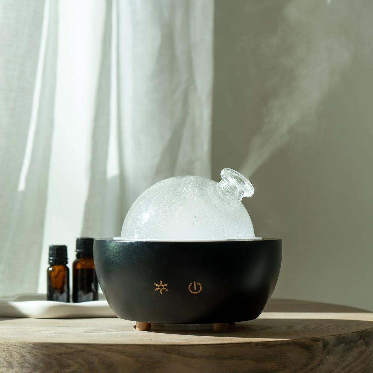 PureAroma™ - Elegant glass dome aromatherapy diffuser