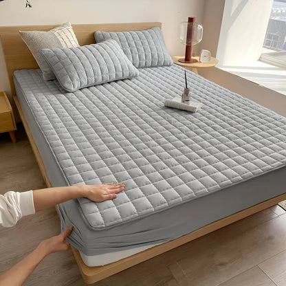 Waterproof Mattress Cover - Breathable and cooling protection
